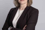 司法考试华晨宝马人事调整：宝思齐将出任总裁兼首席执行官，戴鹤轩返回德国任职