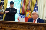 司法考试马斯克：我进退两难